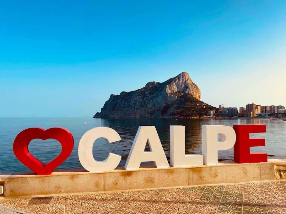 Canario Apartment - Imperial Park - Sea View, 6 Pools, Terrace Калпе Екстериор снимка