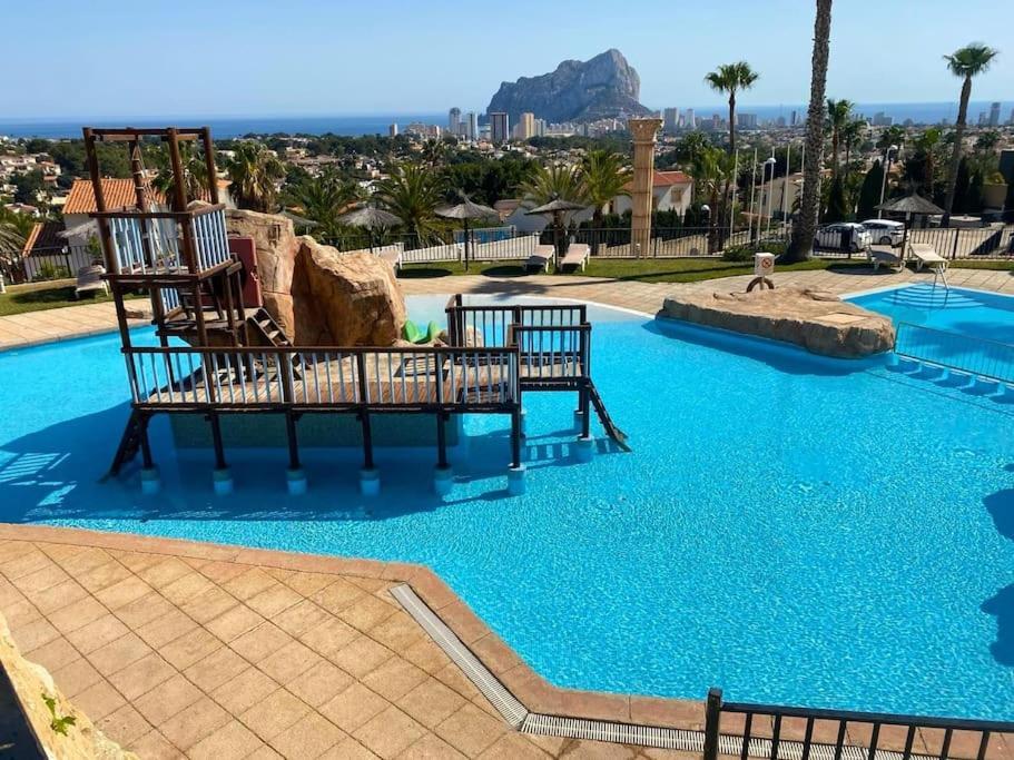 Canario Apartment - Imperial Park - Sea View, 6 Pools, Terrace Калпе Екстериор снимка